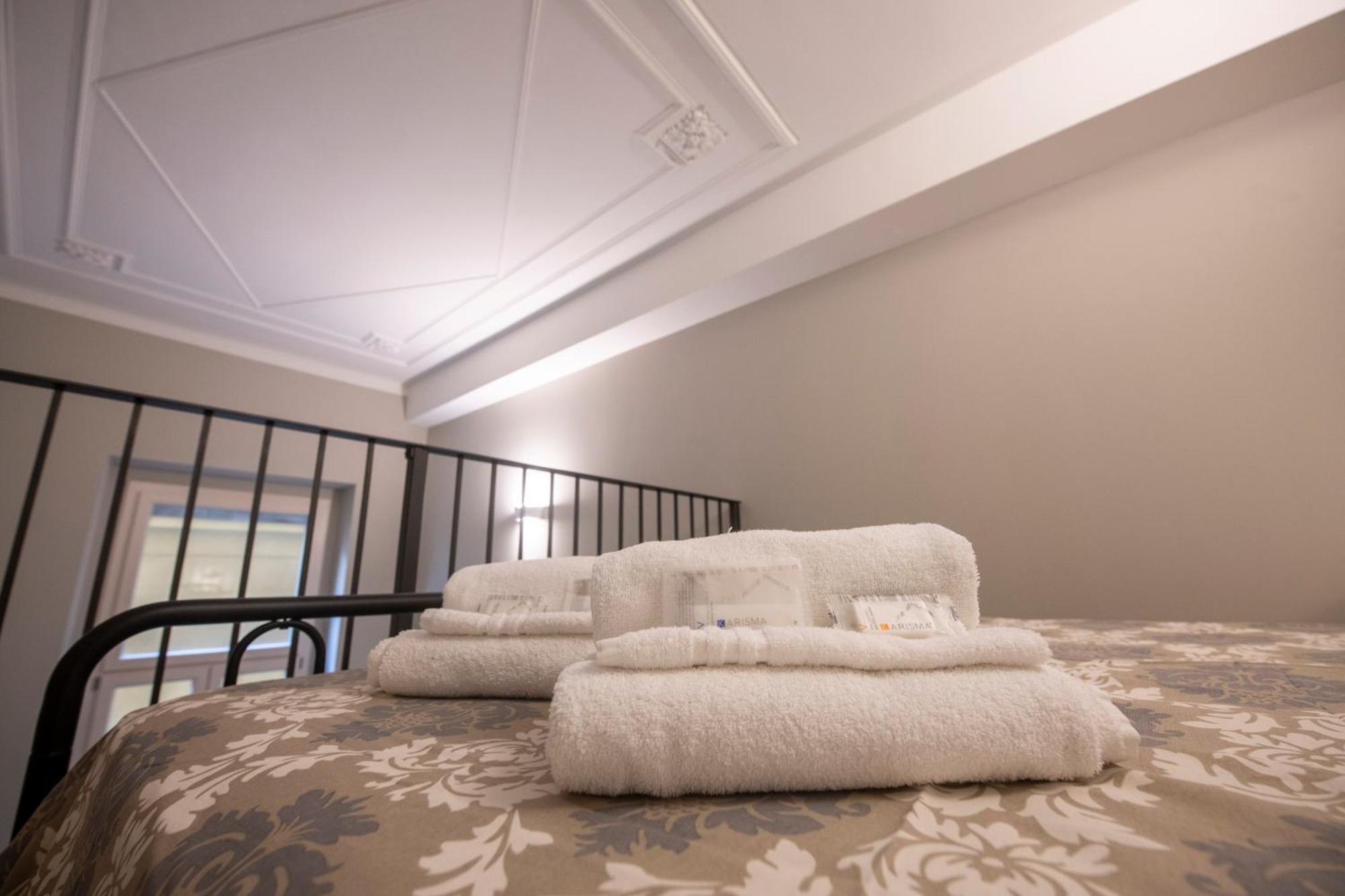 227 - Largo Zecca Luxury Apartment - Nel Cuore Del Centro Di Genova Exteriör bild