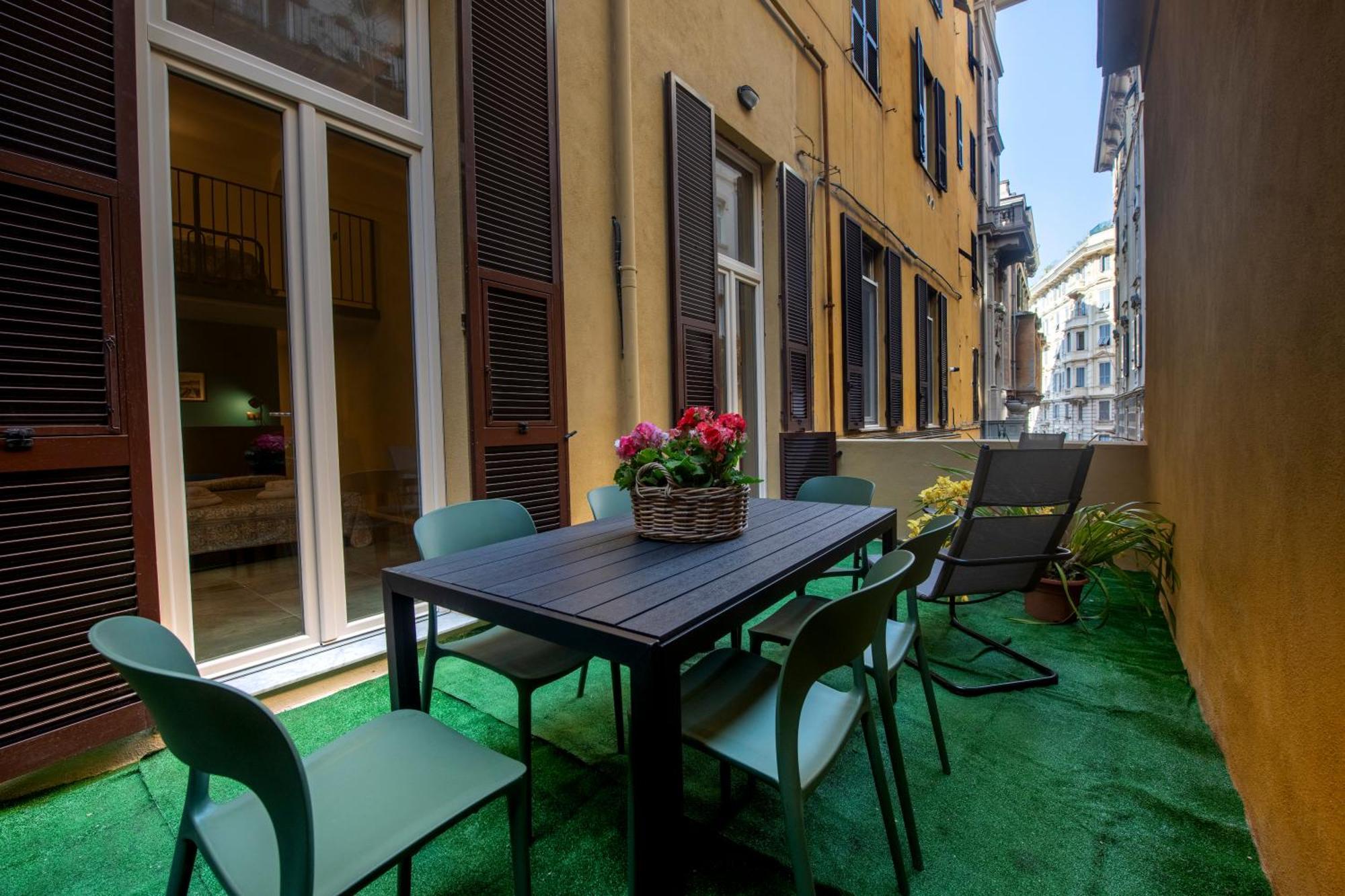 227 - Largo Zecca Luxury Apartment - Nel Cuore Del Centro Di Genova Exteriör bild